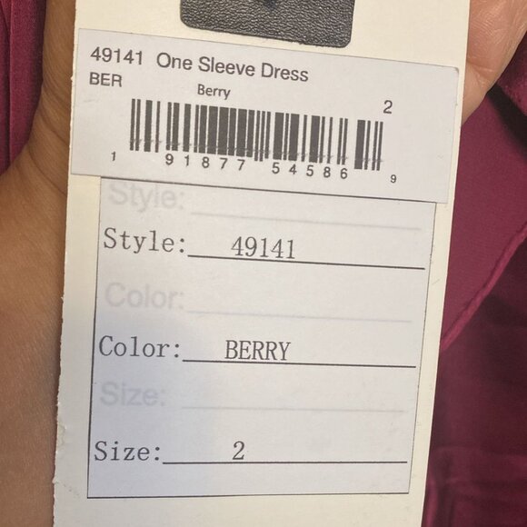 MAC DUGGAL HIGH LOW ONE SHOULDER FLOWY DRESS - Picture 3 of 12